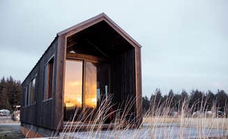 Kelsey  B.'s photo of a cabin at Bay Point Landing near Reedsport, OR