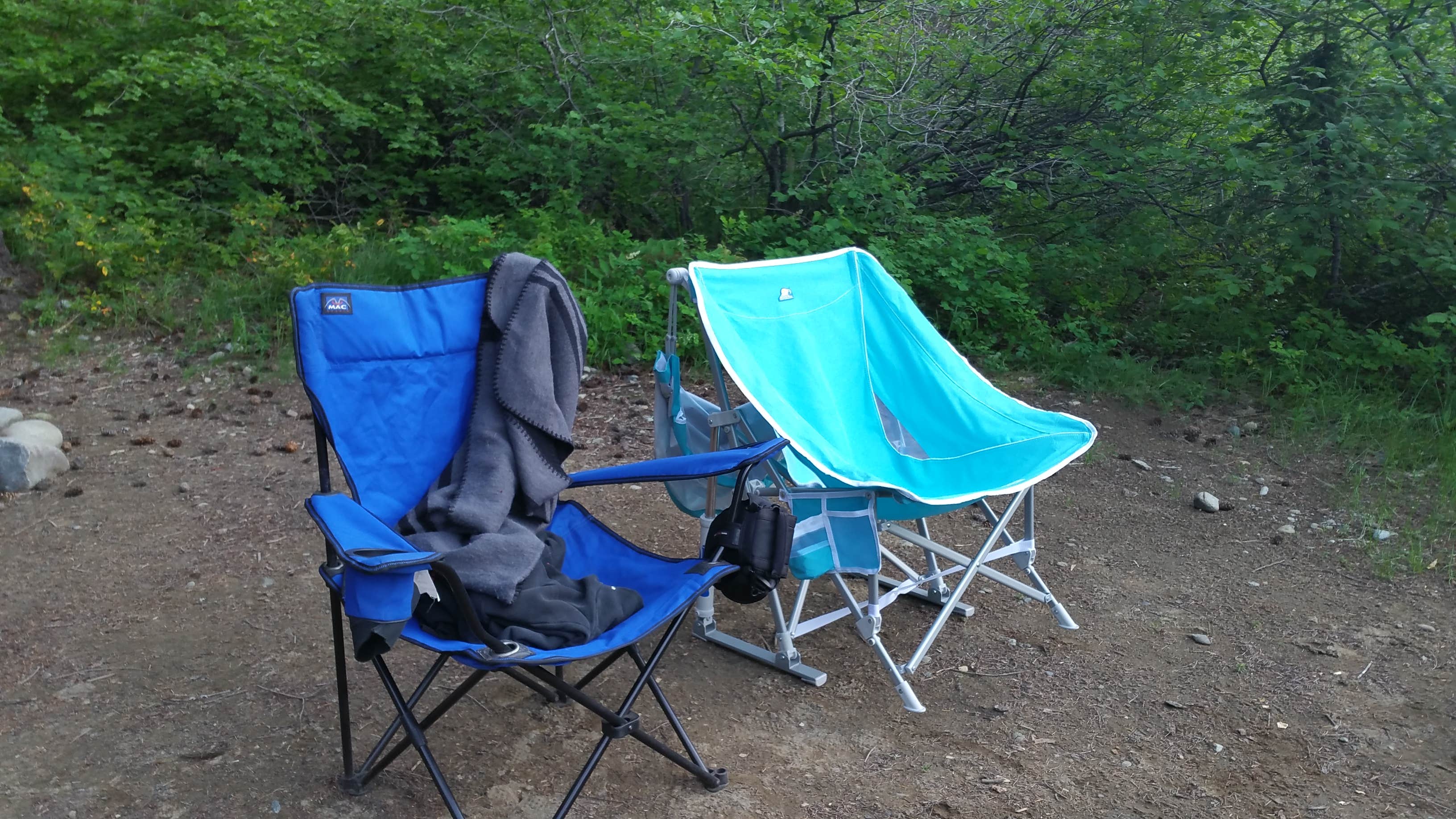 GCI Pod Rocker with Sunshade - compared to typical camp chair