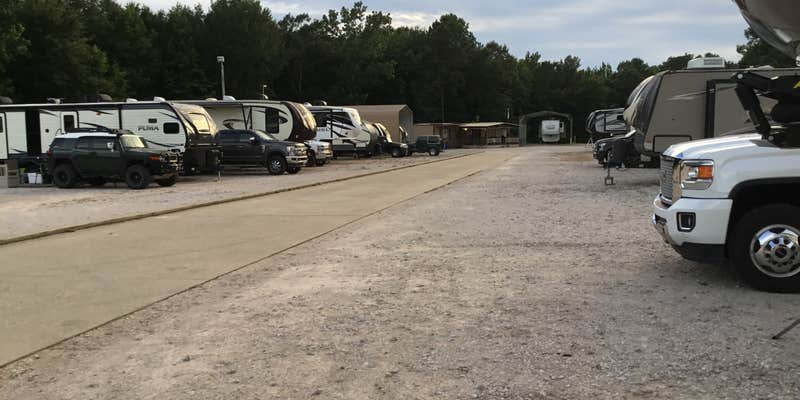 Camper submitted image from Sabine River RV Resort