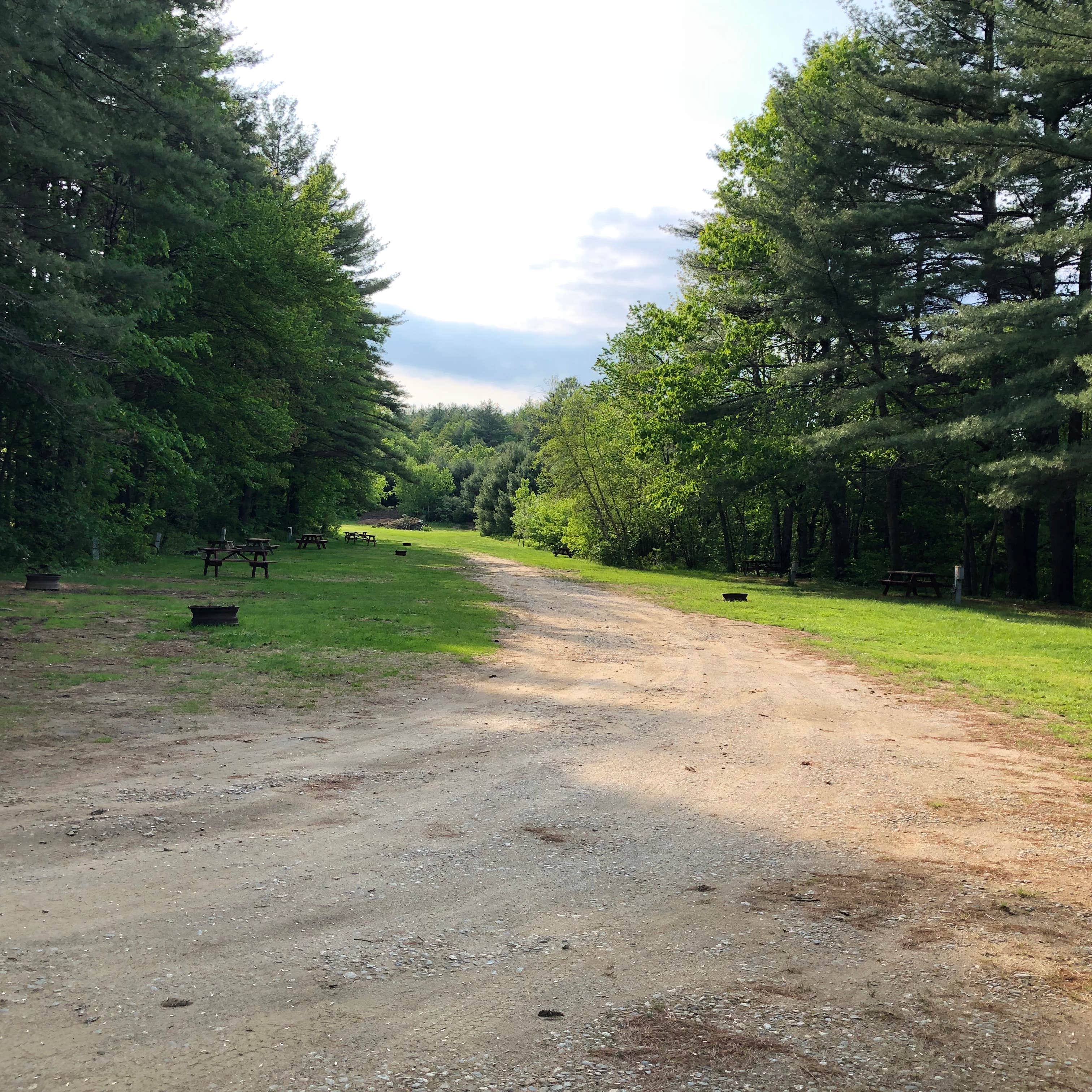 Escape To Epsom Valley: Your New Hampshire Campground Adventure