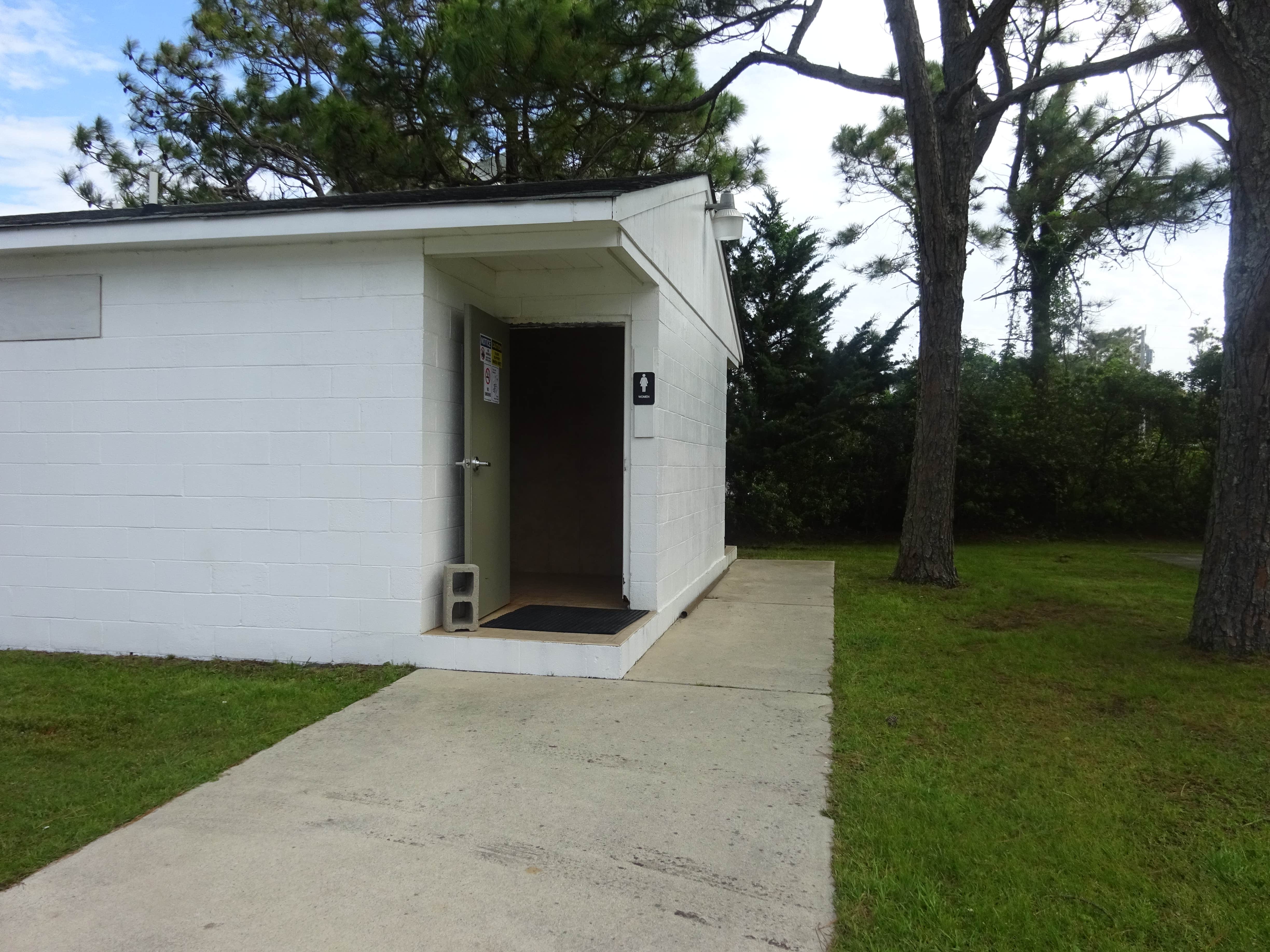 Escape to Paradise: Your Guide to North Carolina Ocean Waves Campground