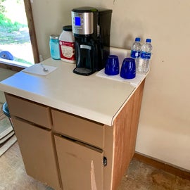 Fest Room with coffee maker