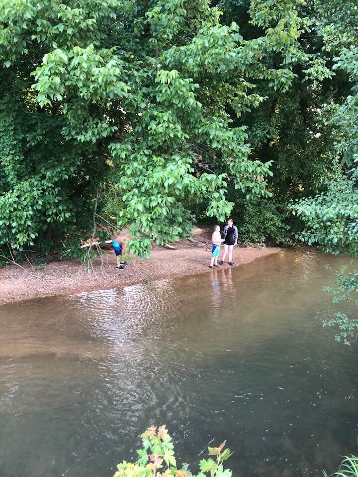 Fun area on the opposite bank to play on.