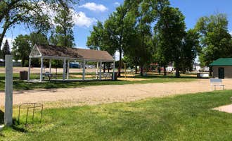 Camping near Hav-A-Rest Park: Dickinson City Park, Watertown, South Dakota