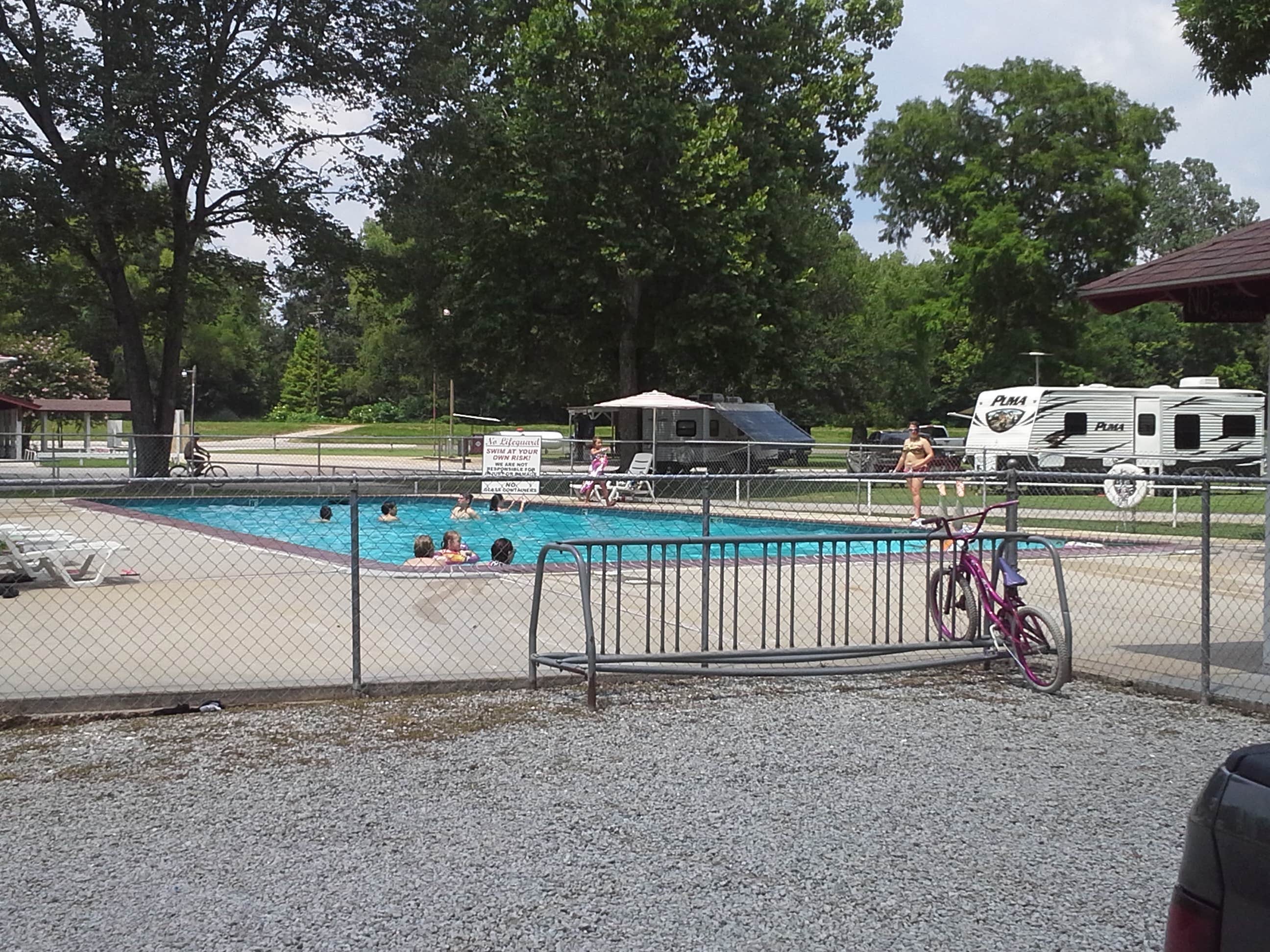 Camper submitted image from Cajun Heritage RV Park - 5