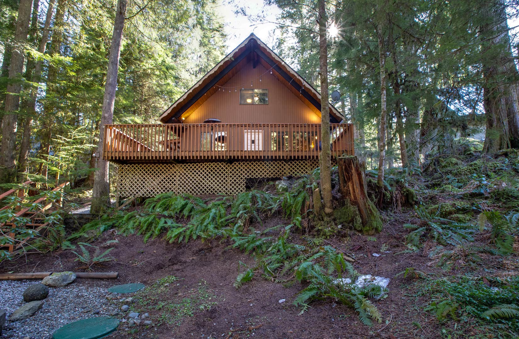 Camper submitted image from Snowline Cabin #98 - Mt. Baker Lodging - 2