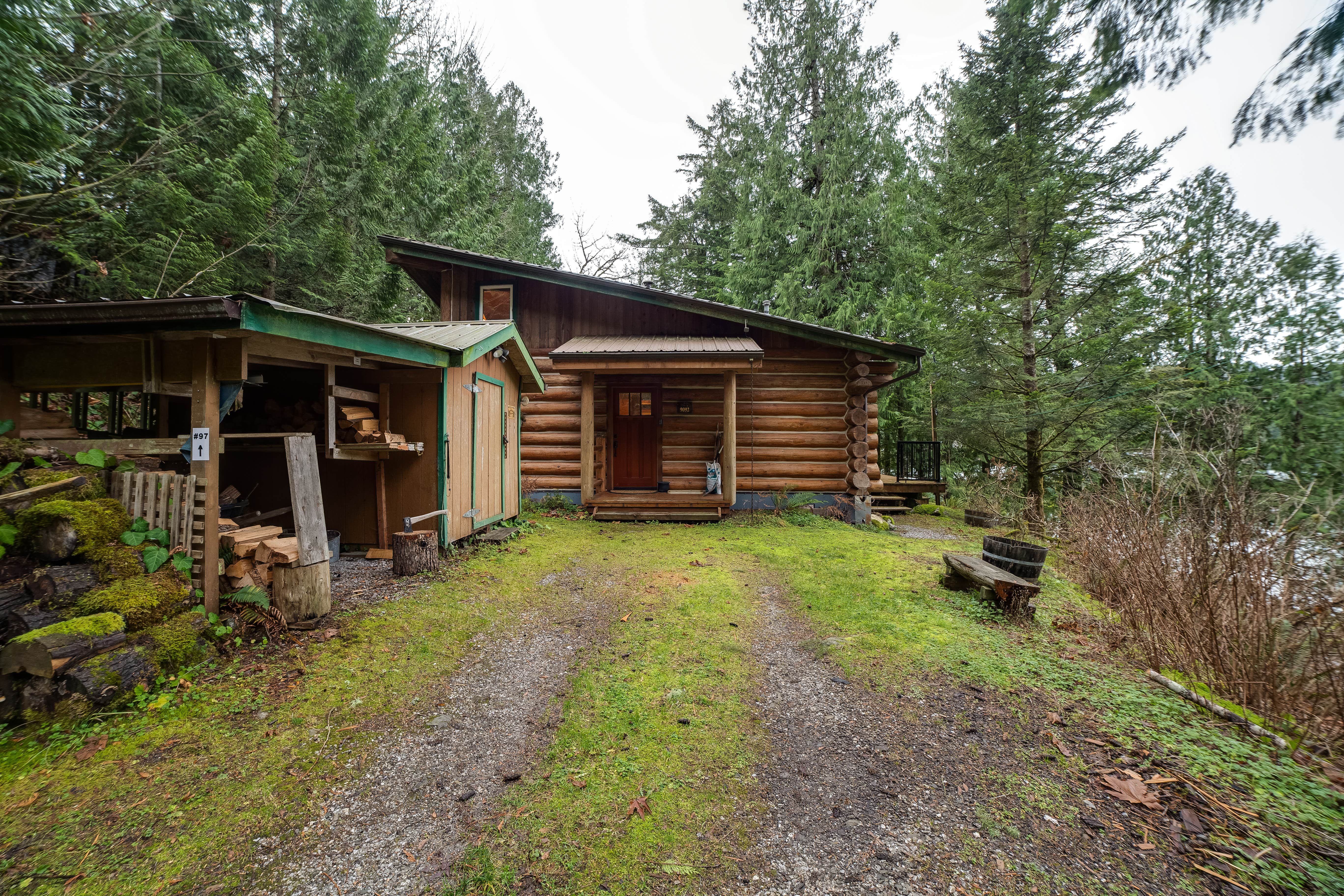 Camper submitted image from Silver Lake Cabin #97 - Mt. Baker Lodging - 5