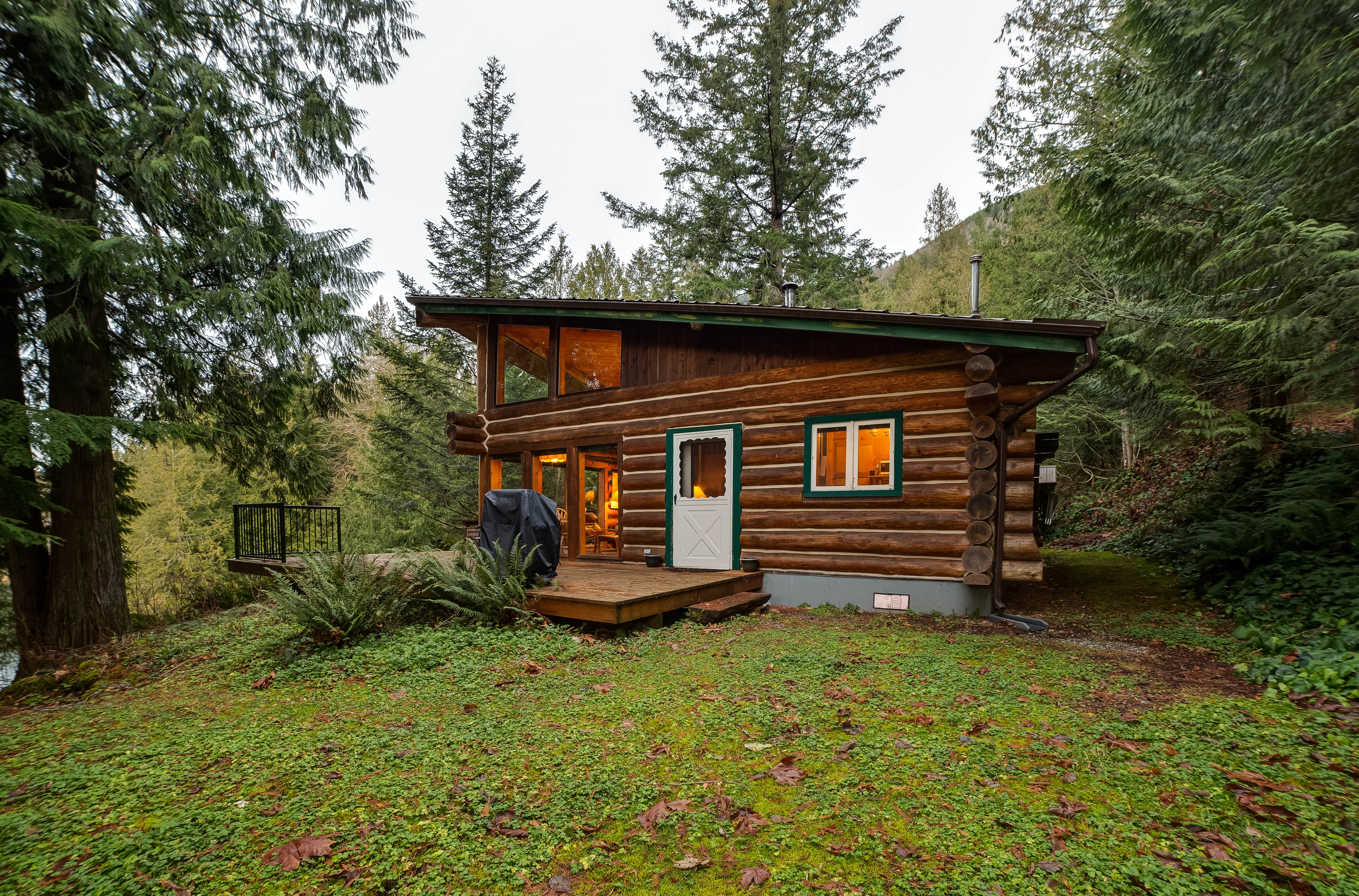 Camping near Excelsior Group Camp: Mt. Baker Lodging - Cabin #97 - Lakefront, Boat Dock, Log Home, Fireplace, BBQ, Pets Ok, Sleeps-6!, Maple Falls, Washington