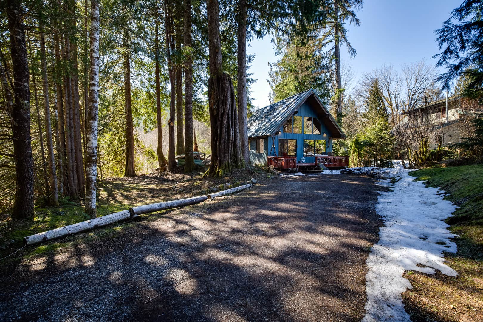 Camper submitted image from Mt Baker Rim Cabin #53 - Mt. Baker Lodging - 4