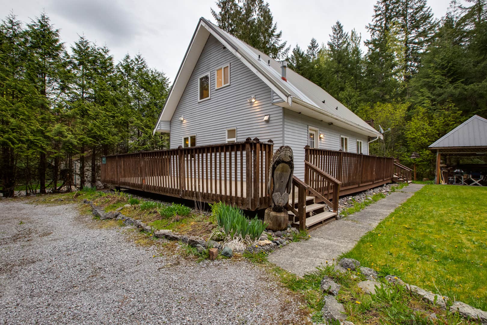 Dan  G.'s photo of a cabin at Mt. Baker Rim Cabin #58 - Mt. Baker Lodging near Marblemount, WA