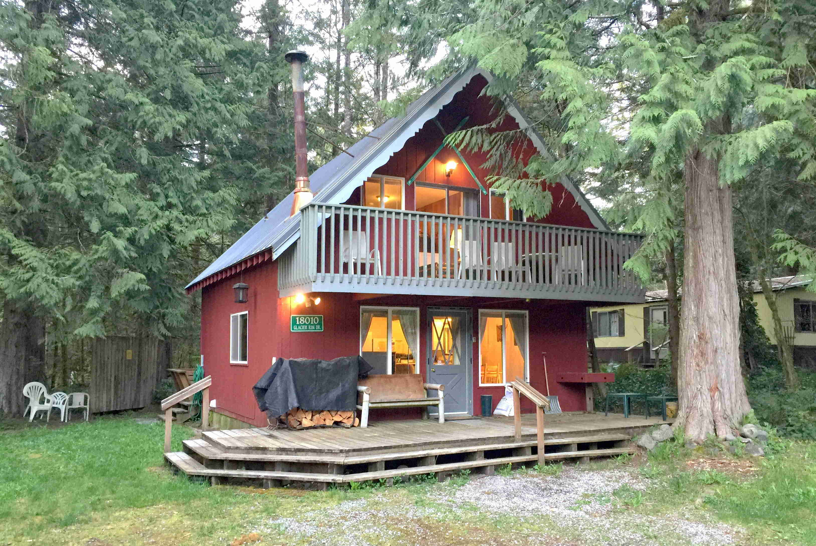 Camping near Mt. Baker Lodging - Cabin #44 - Hot Tub, Fireplace, Wifi, Pets Ok, Sleeps-6!: Mt. Baker Lodging - Cabin #63 - Hot Tub, BBQ, Wifi, Pets Ok, Sleeps-6!, Maple Falls, Washington