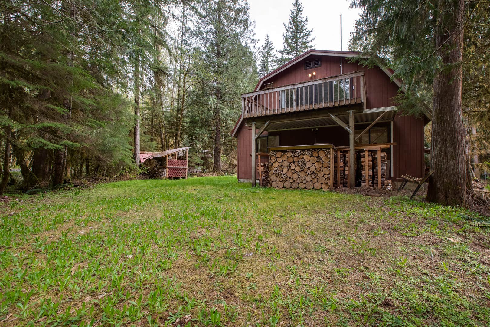 Dan  G.'s photo of a cabin at Mt. Baker Rim Cabin #76 - Mt. Baker Lodging near Rockport, WA