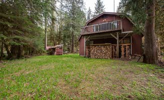 Dan  G.'s photo of a cabin at Mt. Baker Rim Cabin #76 - Mt. Baker Lodging near Concrete, WA