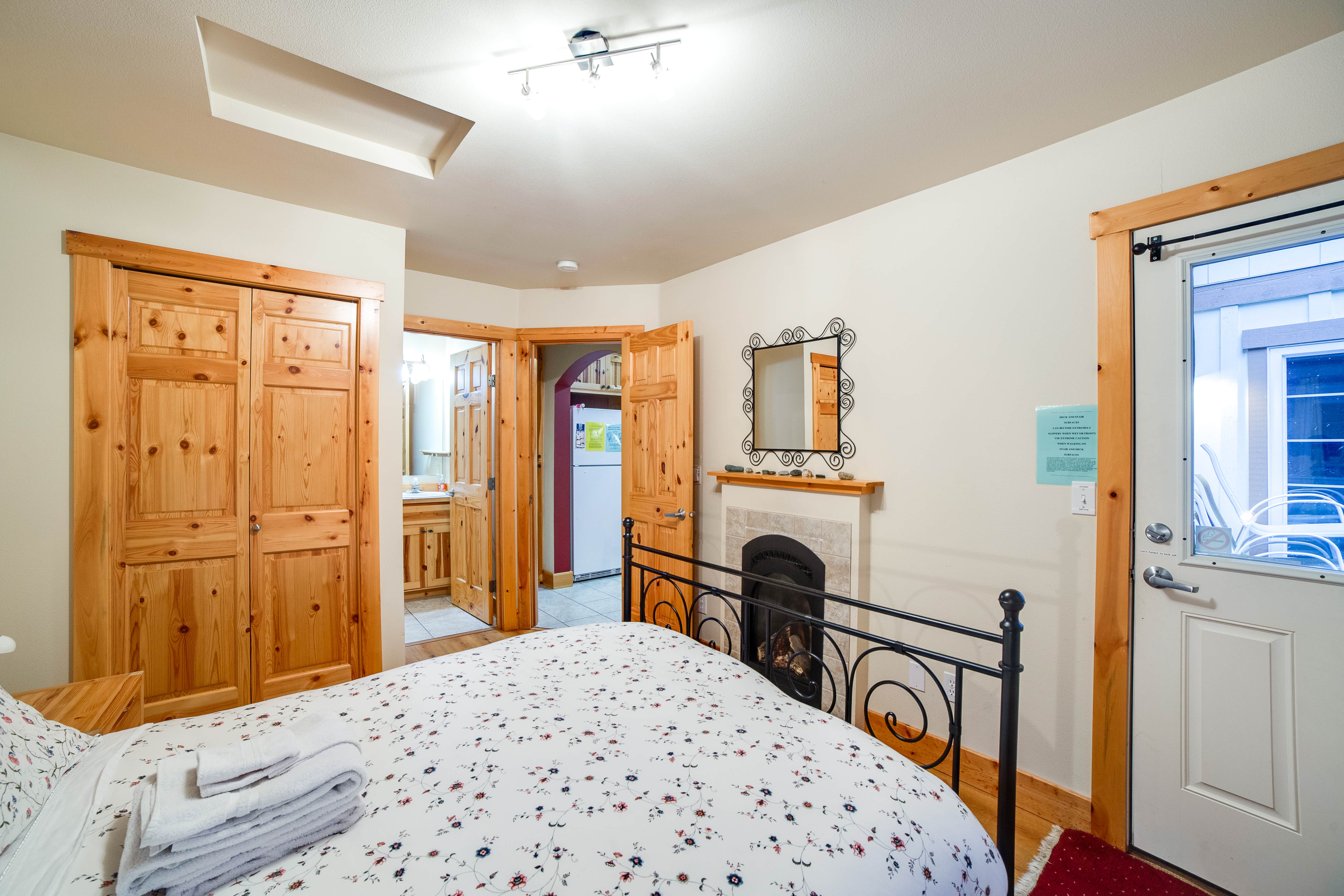 Camper-submitted photo at Mt. Baker Lodging - Cabin #34 - Hot Tub, BBQ, Ping Pong Table, Wifi, Sleeps-8! near Maple Falls, WA