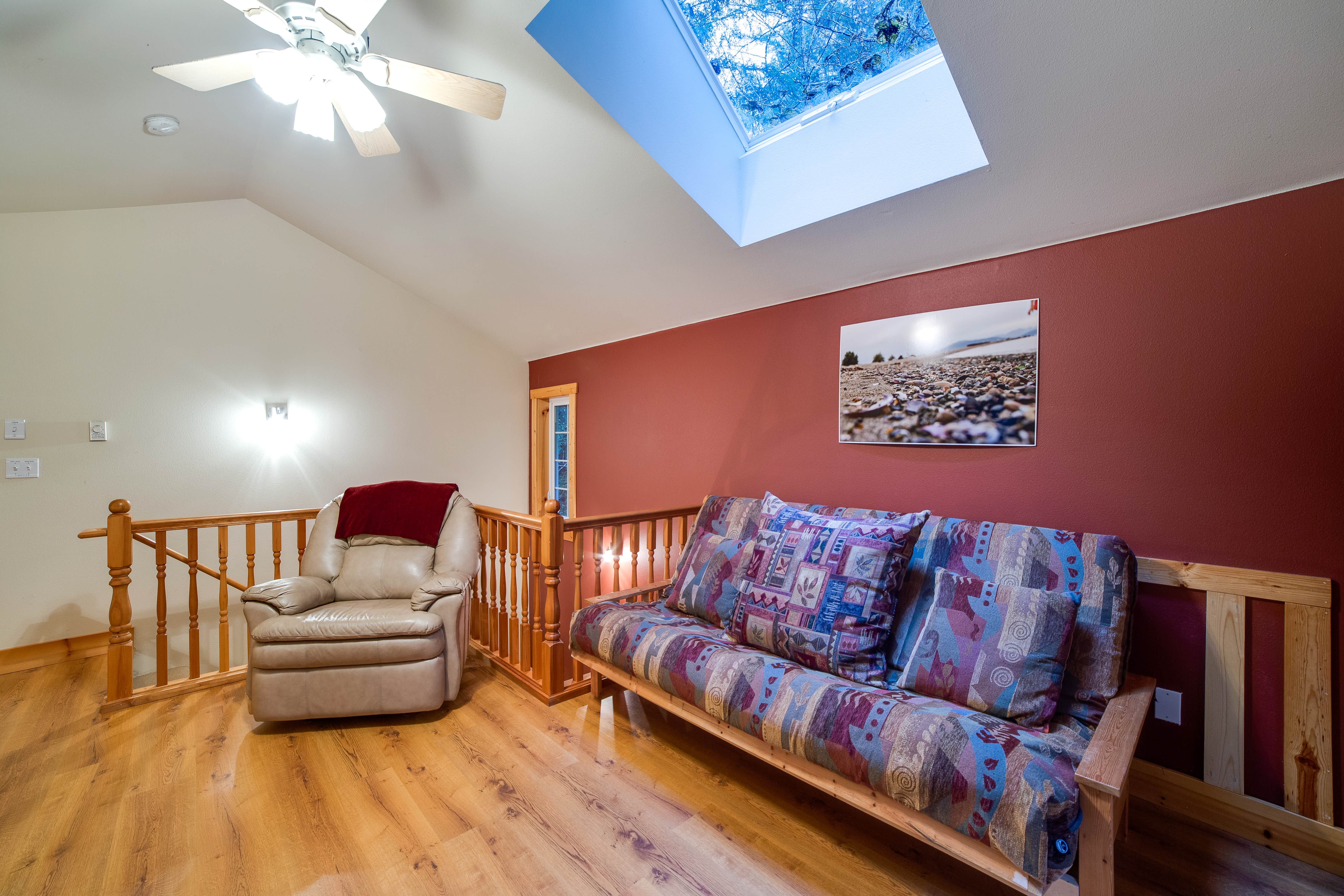 Camper-submitted photo at Mt. Baker Lodging - Cabin #34 - Hot Tub, BBQ, Ping Pong Table, Wifi, Sleeps-8! near Maple Falls, WA