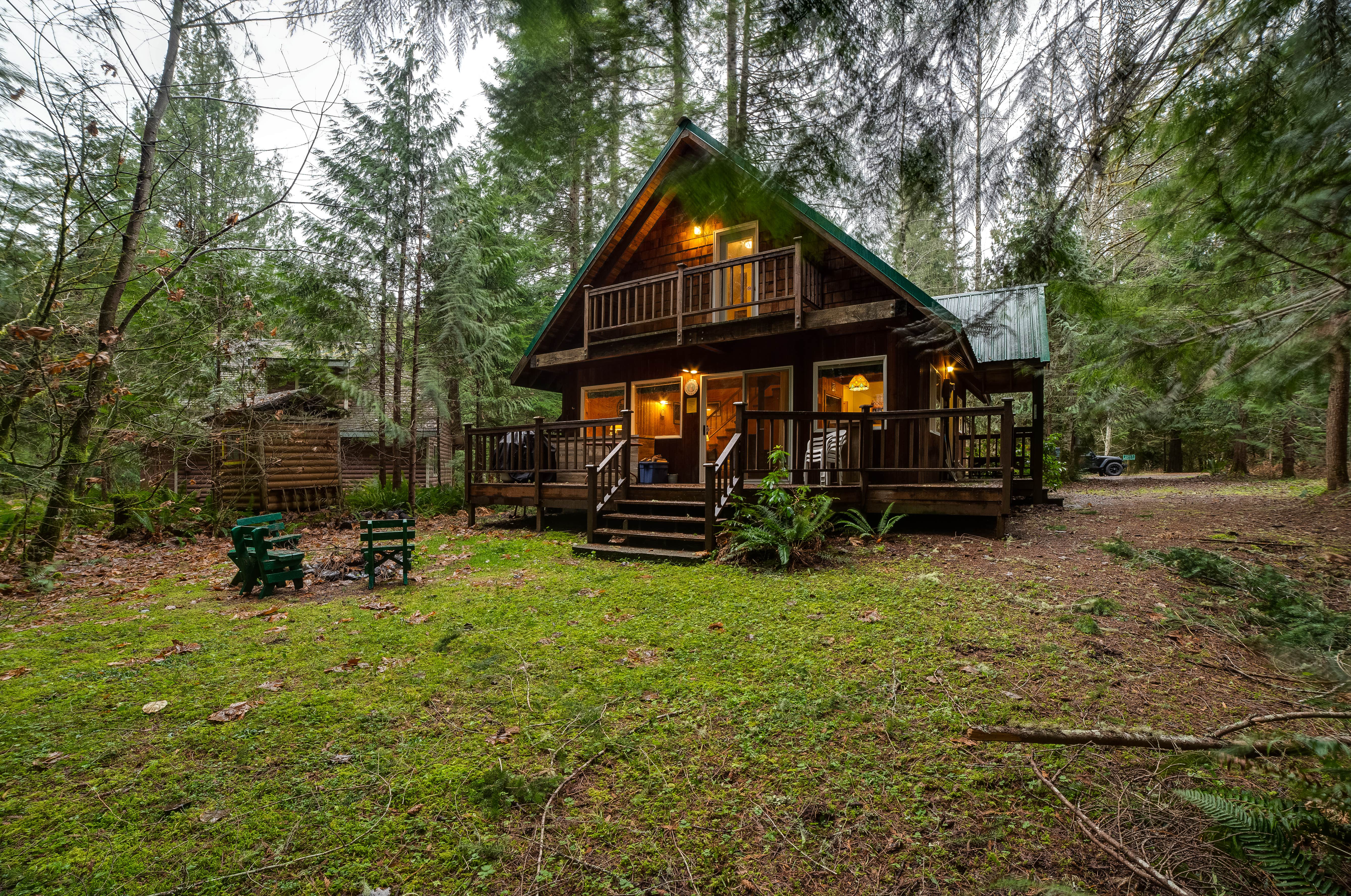 Camping near Mt. Baker Lodging - Cabin #44 - Hot Tub, Fireplace, Wifi, Pets Ok, Sleeps-6!: Mt. Baker Lodging - Cabin #32 - Fireplace, BBQ, Pets Ok, Sleeps-7!, Maple Falls, Washington