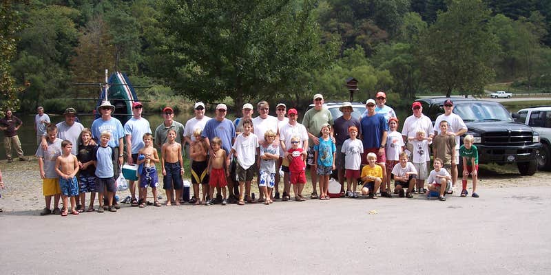 Camper submitted image from New River Canoe and Campground