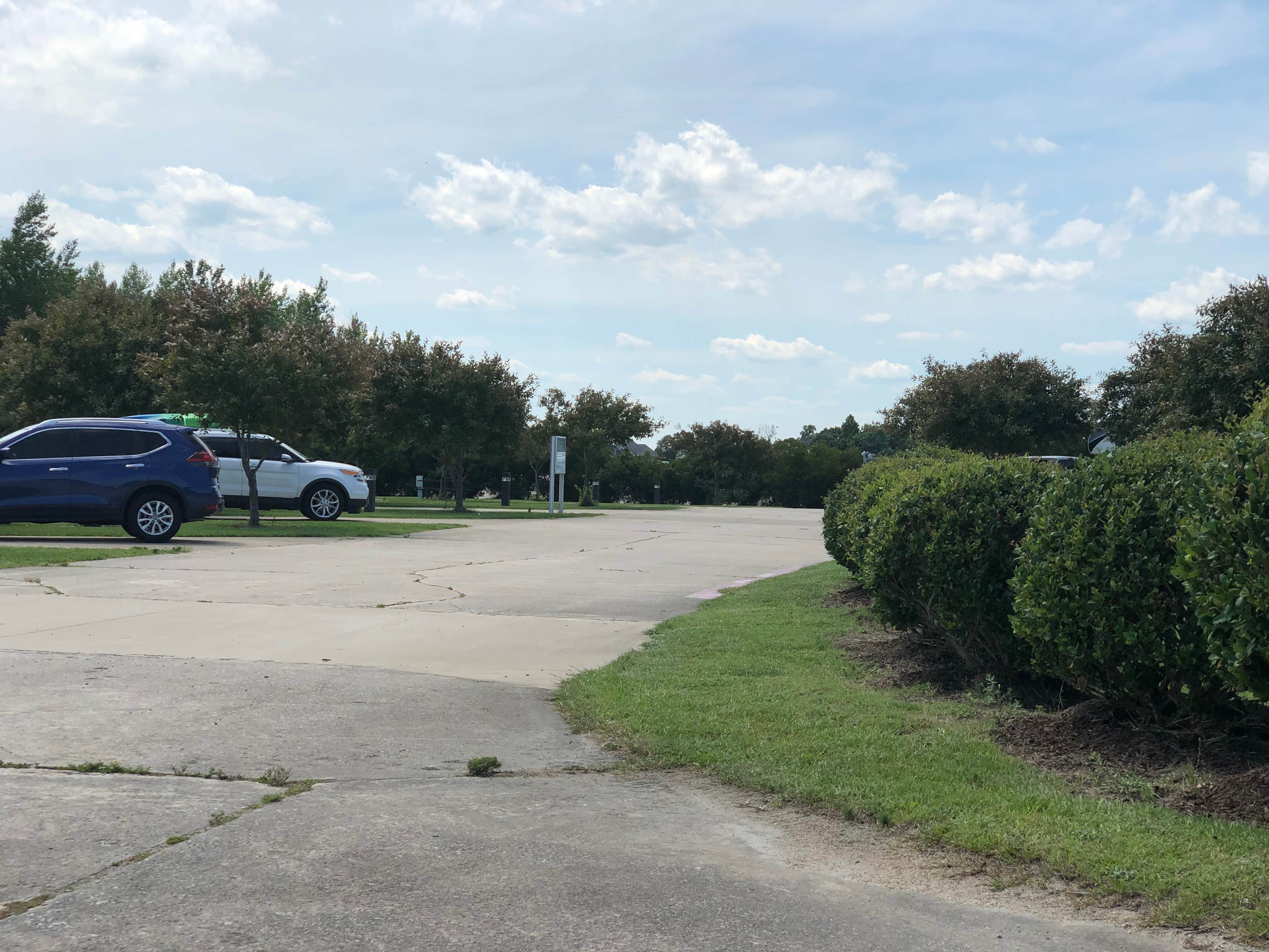 happy_ champers's photo of rv camping at Elizabeth City Lodging near Creswell, NC