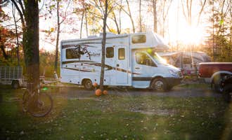 Camping near Pennell Farms: Outdoor Adventures Lake Shore Resort, Davison, Michigan