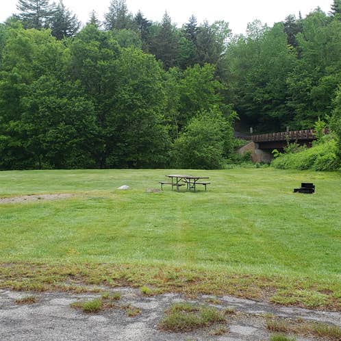 Escape to Paradise: Uncovering the Gems of New Hampshire's Zealand Campground