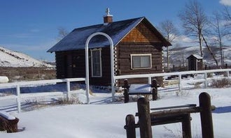 Grizzly Creek Guard Station