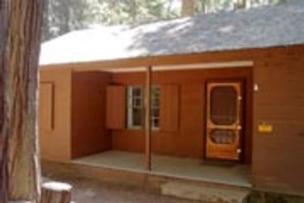 Mountain Home Guard Station Cabin