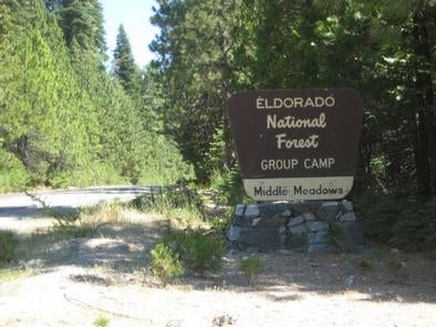 MIDDLE MEADOWS Group Campground Entrance Sign.



Entrance sign from the 17N02 Road.

Credit: Forest Service photo