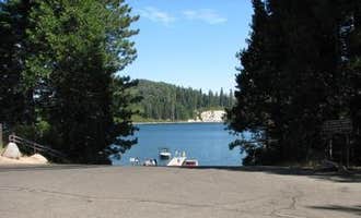 Camping near Wrights Lake: Ice House Campground, Kyburz, California