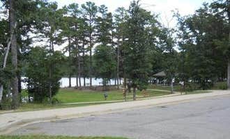 Camping near Long Lake Resort: Cedar Lake (Oklahoma) Equestrian Camp, Hodgen, Oklahoma