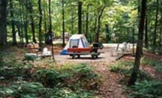 Camping near Daniel Boone National Forest White Sulphur Horse Camp: Zilpo Campground, Salt Lick, Kentucky