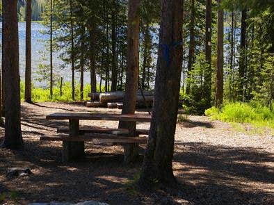 Camper submitted image from Bull Trout Lake Campground - 5