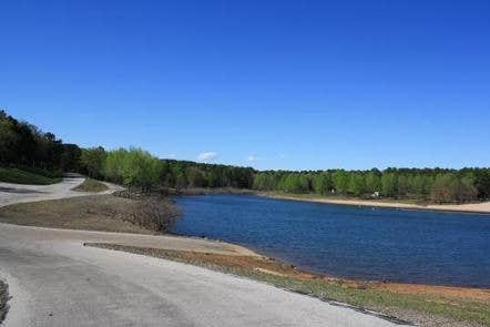 Camper submitted image from COE Greers Ferry Lake Old Highway 25 Campground - 3