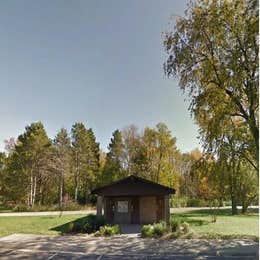 Public Campgrounds: Sugar Bottom Campground