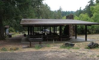 Camping near Susan Creek Campground: Wolf Creek Group Site, Idleyld Park, Oregon