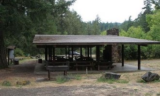 Camping near Coolwater: Wolf Creek Group Site, Idleyld Park, Oregon
