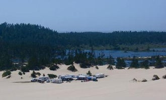 Camping near Bay Point Landing: Siuslaw National Forest Horsfall Sand Camping Access, North Bend, Oregon