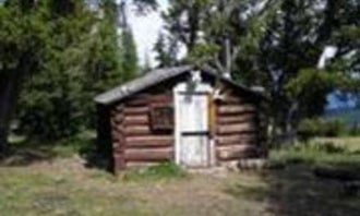 Camping near Spanish Lakes: Yellow Mule Cabin, Big Sky, Montana