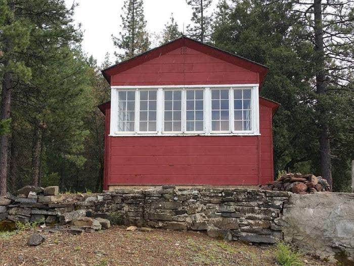 Camper submitted image from Post Creek Guard Station - 4