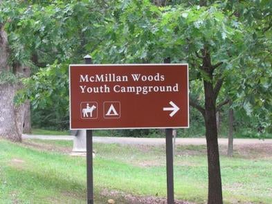 Sign at the entrance to McMillan Woods Campground on West Confederate Avenue

Entrance sign

Credit: GNMP
