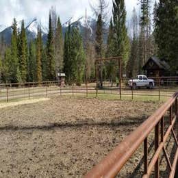 Public Campgrounds: Owl Creek Packer Camp