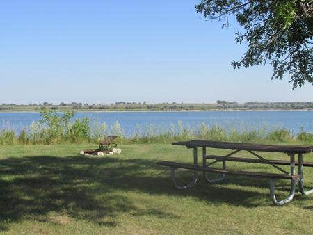Wolf Creek Campground Campsite on Lake Sakakawea



Credit: U.S. Army Corps of Engineers Staff