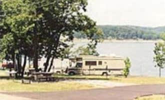 Camping near Keller's Kove Cabin and RV Resort: Henderson Park, Henderson, Arkansas