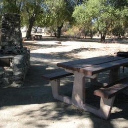 Public Campgrounds: Oak Grove Campground