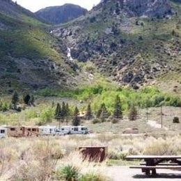 Public Campgrounds: Silver Lake Campground at June Lake
