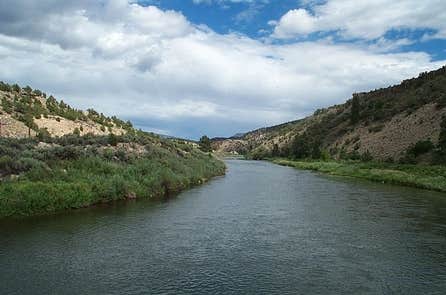 Camping near King Creek Trailhead: Catamount Bridge Boat Launch, Bond, Colorado