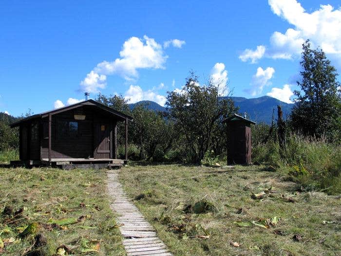 Camper submitted image from Koknuk Cabin - 2