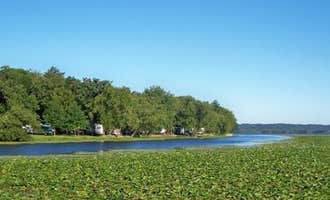 Camping near Stropes Campground: Thomson Causeway, Thomson, Illinois