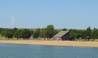 Camping near Outlet (pomona Lake): Outlet(melvern), Fort Supply Lake, Kansas