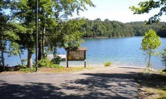 Camping near Bee Rock Rec Area: Holly Bay, Laurel River Lake, Kentucky