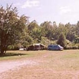 Public Campgrounds: Indian Hollow